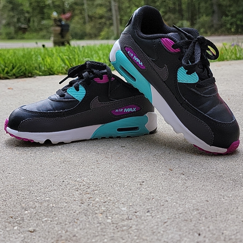 Like New Nike Airmax 90 LTR Toddler Girl's sz 10
